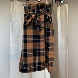 Burberry style H&M midi skirt - Size 10/12/14